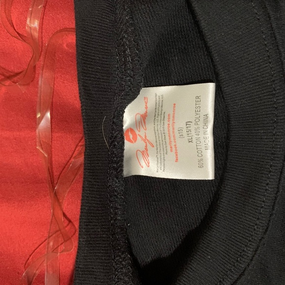 Never worn - Picture 2 of 2